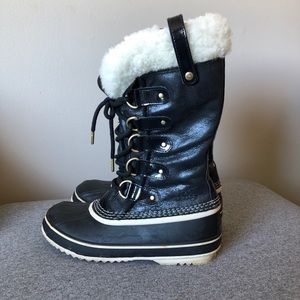 Sorel Black and White Lace Up Boots